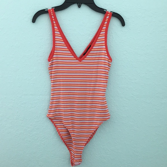 Multi color jumpsuit - Picture 2 of 2